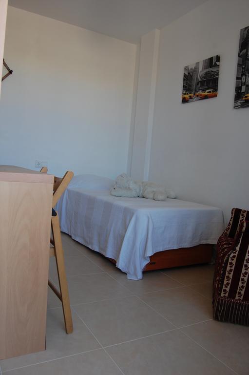 فيلا Casa Junto A La Playa Costa Dorada إليامبويا المظهر الخارجي الصورة